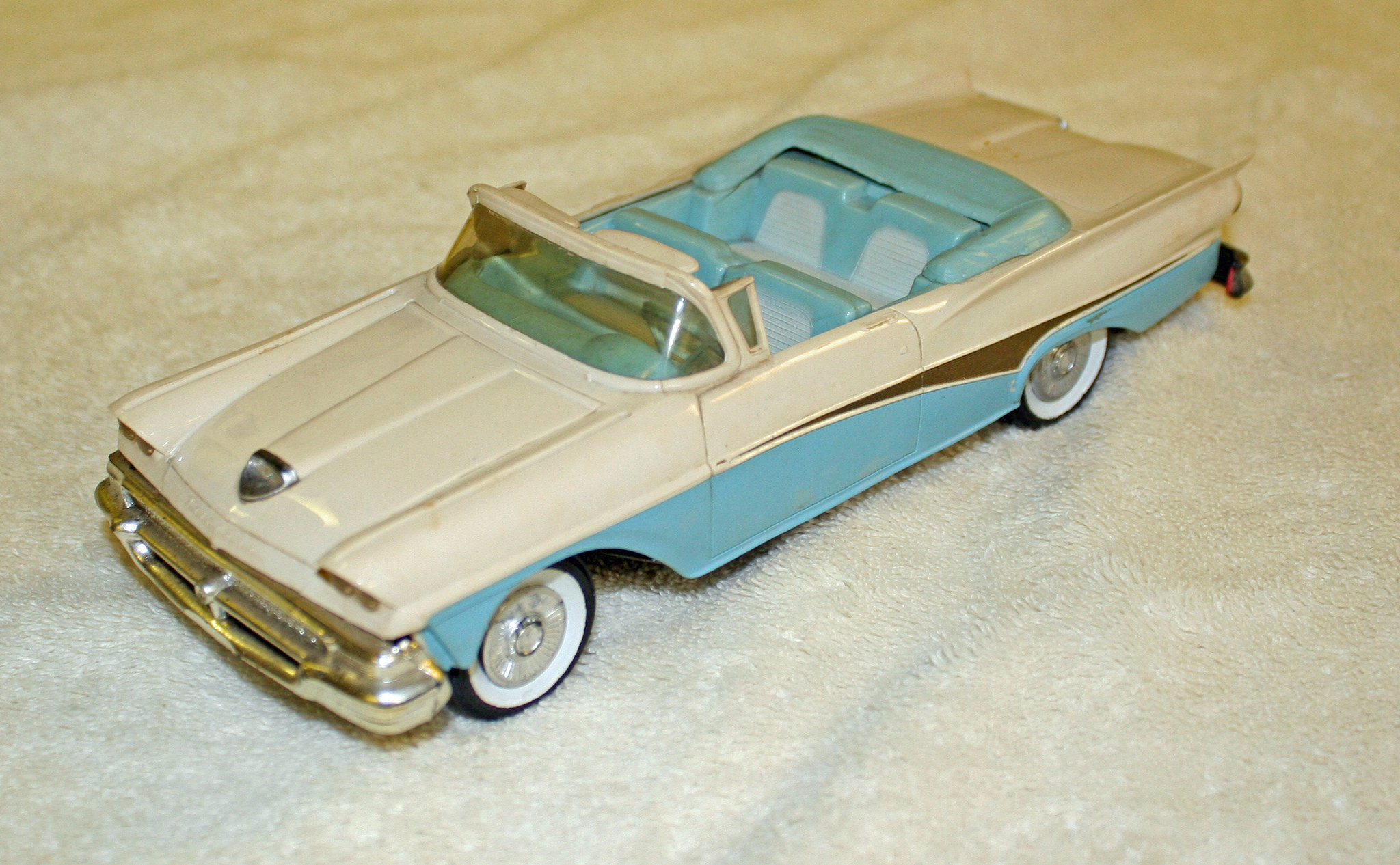 Ford Dealerships In Michigan >> 1958 Ford Fairlane 500 Sunliner Convertible Promo Model ... Ford Dealerships In Michigan >> 1958 Ford Fairlane 500 Sunliner Convertible Promo Model ...
