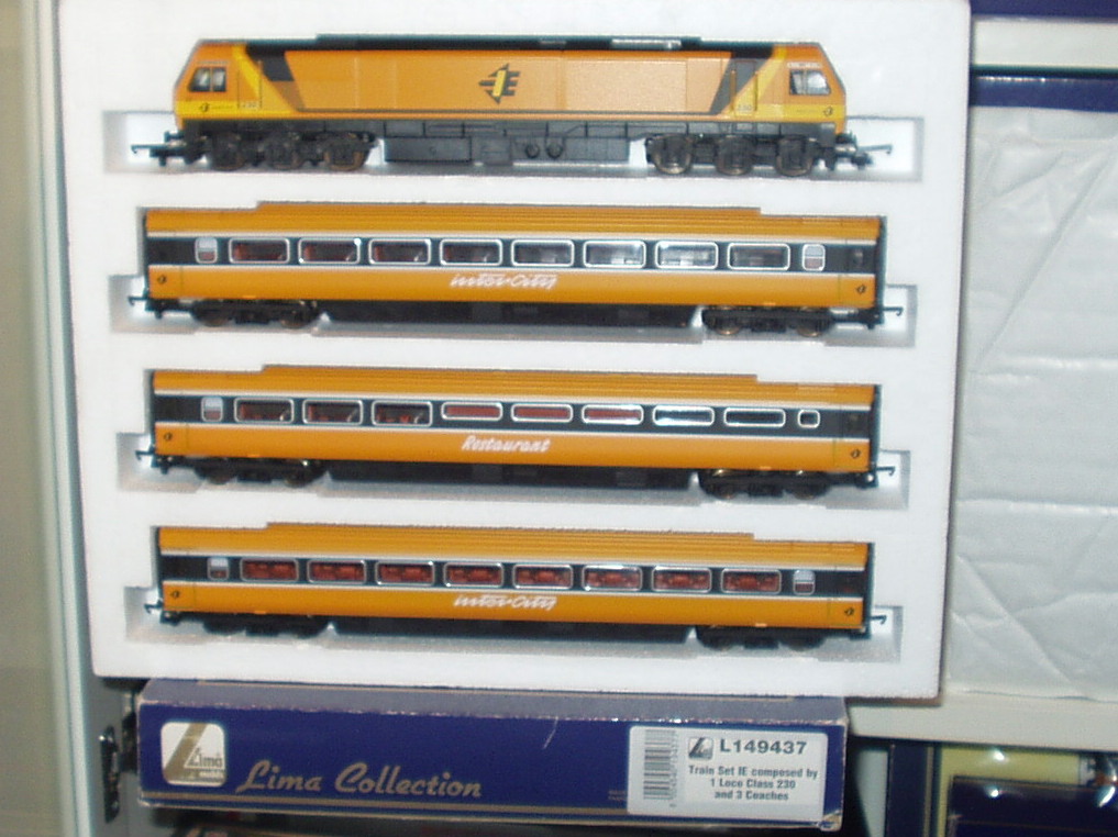 Lima L149457 River Bandon Set Model Train Sets hobbyDB