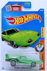 '69 Dodge Charger Daytona | Model Cars | HW 2016 - Collector #124/250 - Muscle Mania #4/10 - '69 Dodge Charger Daytona - Metallic Lime Green - USA Card