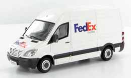 FedEx/Freightliner | Model Trucks | hobbyDB