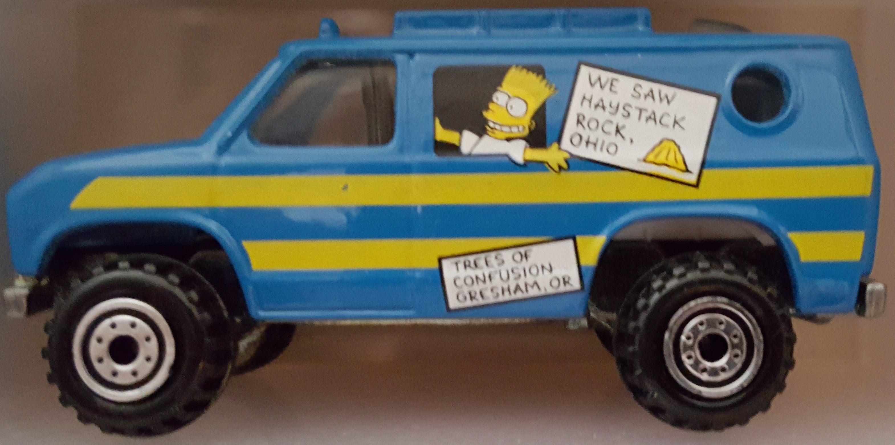 Simpson's Family Camper Model Trucks hobbyDB