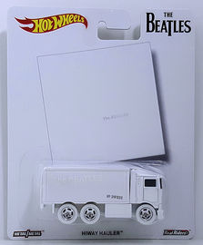 Hiway Hauler | Model Trucks | HW 2017 - Pop Culture / The Beatles DWH32 - Hiway Hauler - White - The White Album - Metal/Metal & Real Riders