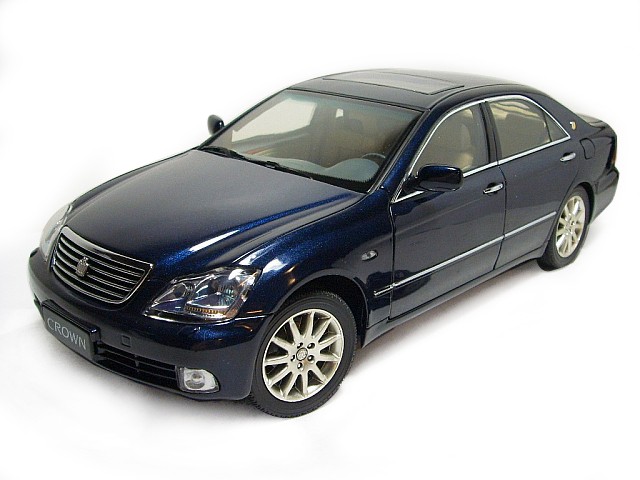 2005 Toyota Crown | Model Cars | hobbyDB