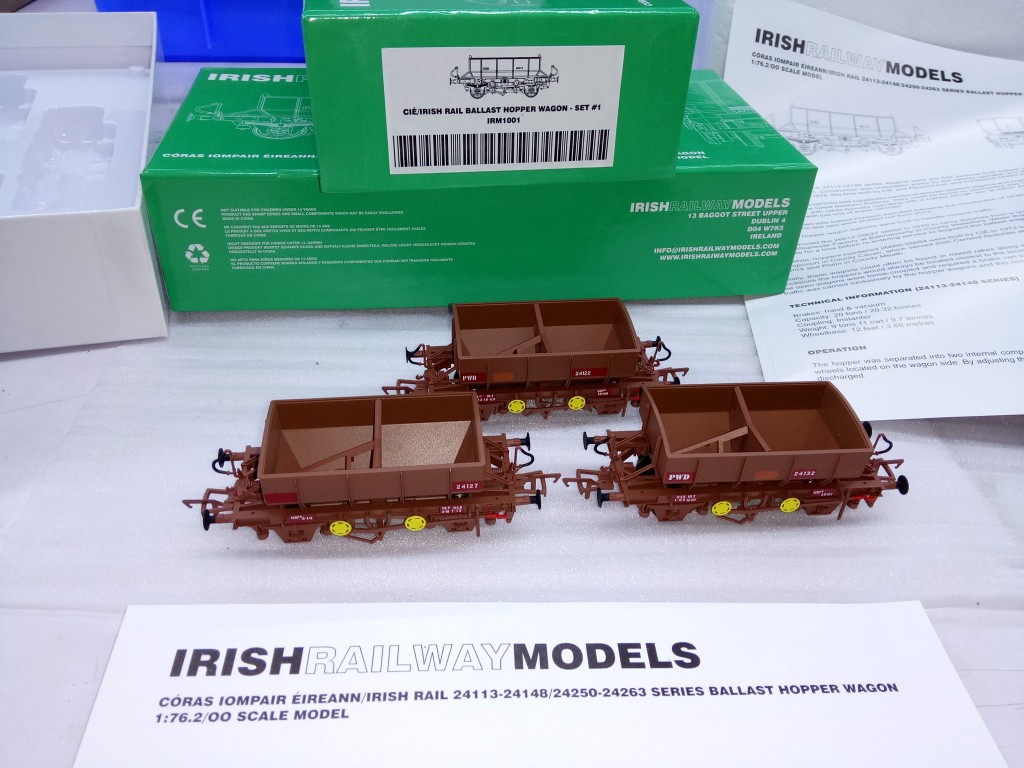 Irish Railway Models Ballast Wagons Set 1001 Model Train Sets hobbyDB