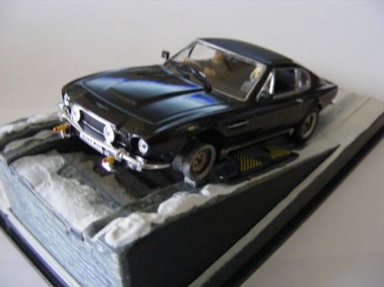 Aston Martin 87 V8 Vantage Coupe Model Cars Hobbydb