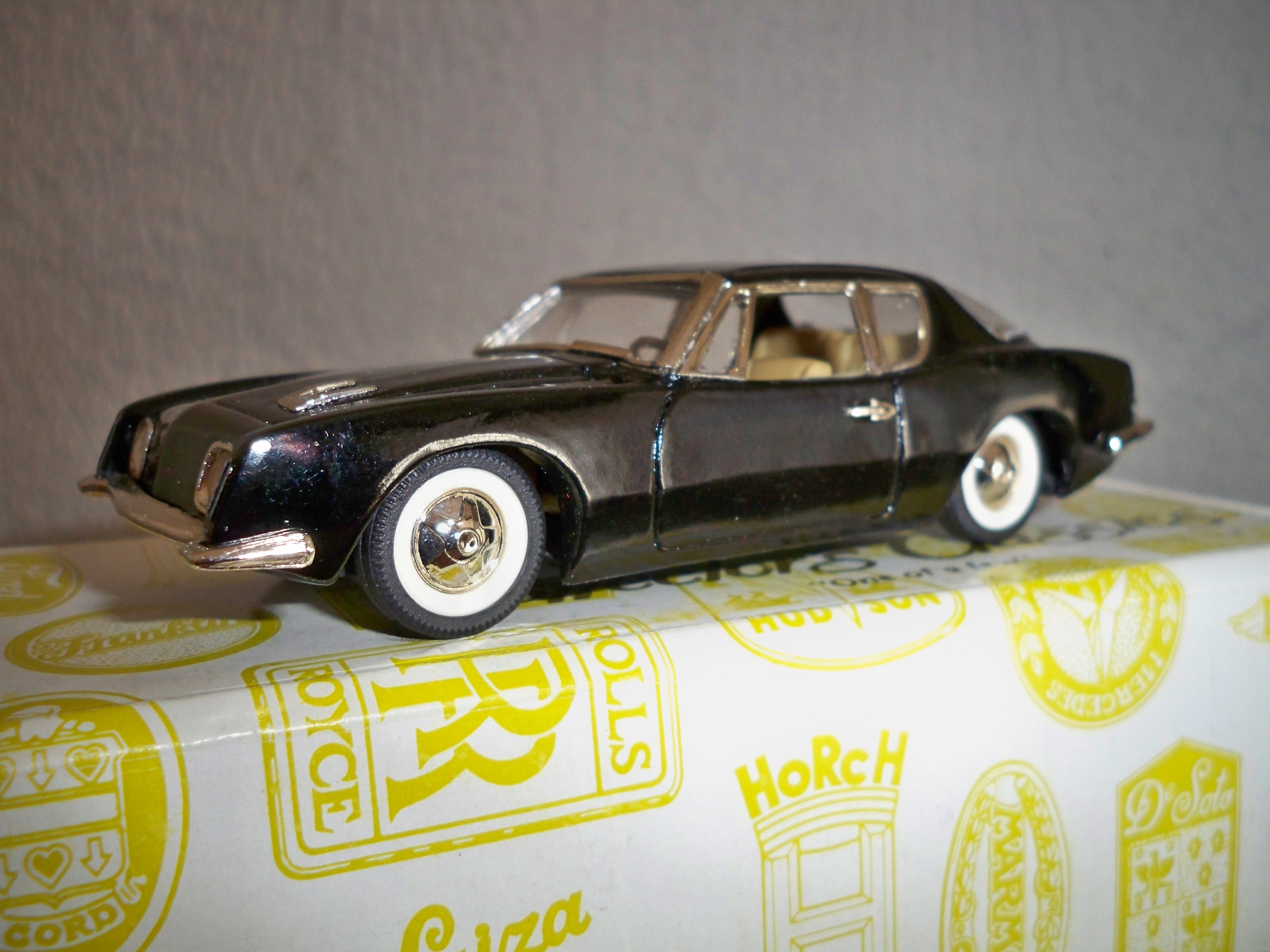 1964 Studebaker Avanti Model Cars hobbyDB