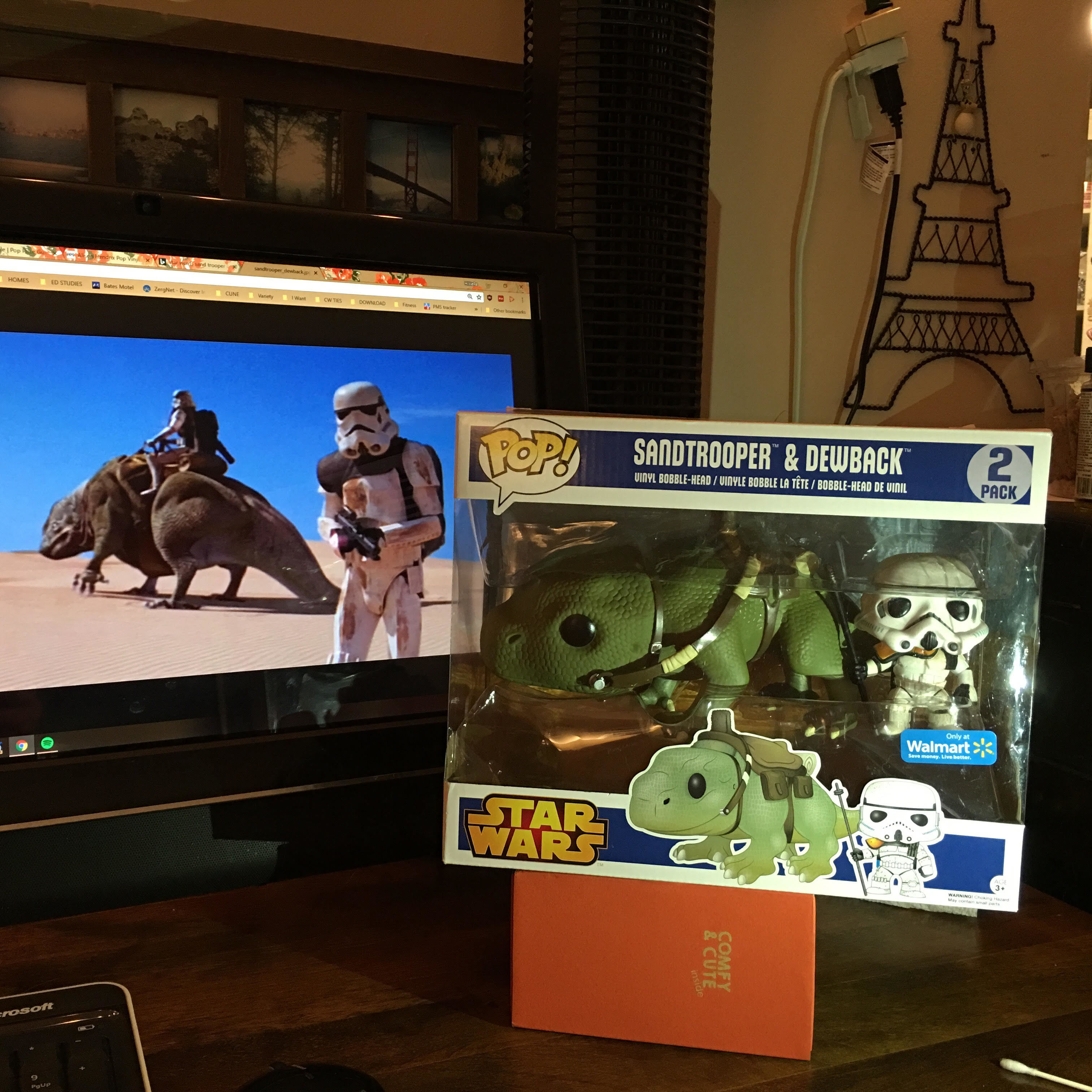 sandtrooper and dewback pop